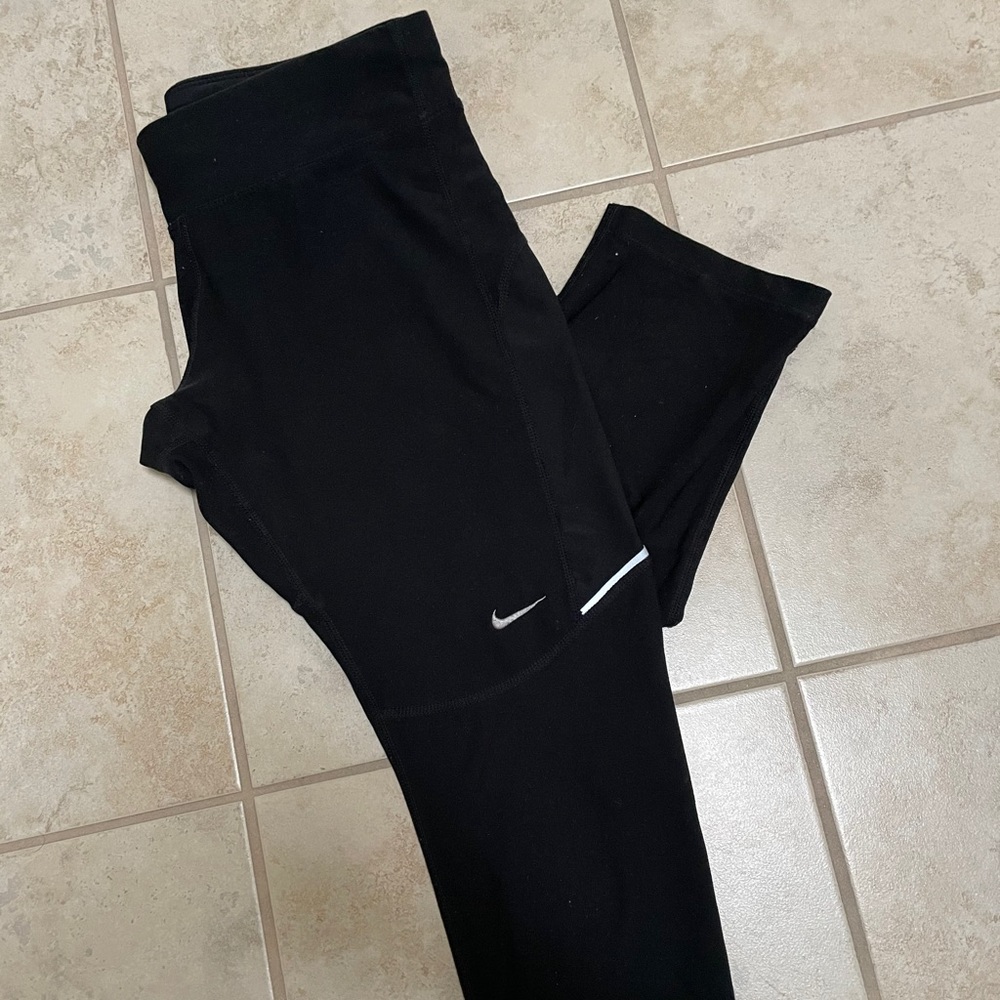 Nike Crop Leggings